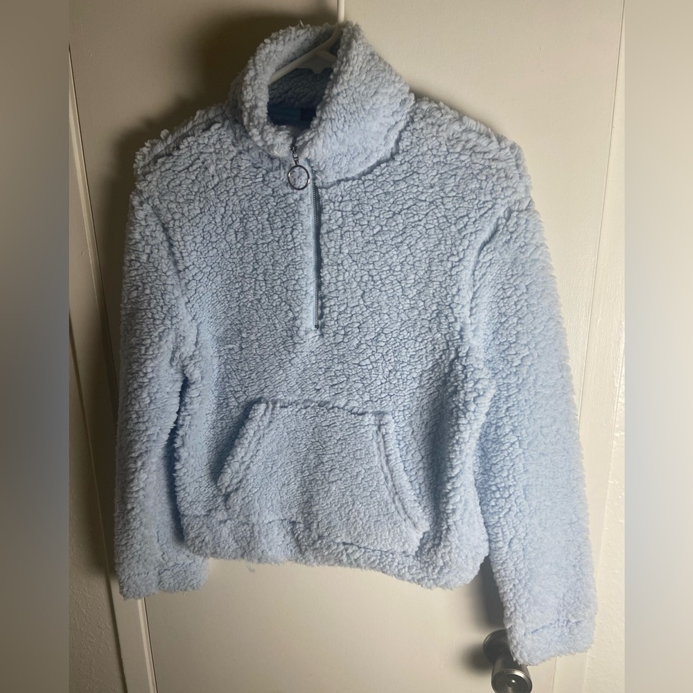 FashionNova Women’s Teddy half zip Jakcet